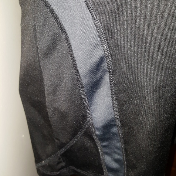 Females "Danskin Now" Fitted Top - Picture 3 of 6